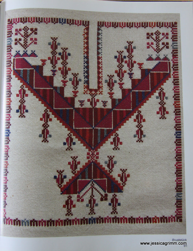 Pattern for the front of the traditional Thob from Jaffa
